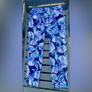 Lilly Pulitzer Blue Pink Fish Print Pants – Women’s Size 8